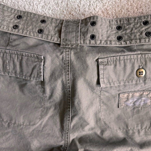 DKNY Women's Cargo Pants in Olive Green Y2K Vintage with Belt! - Picture 5 of 6